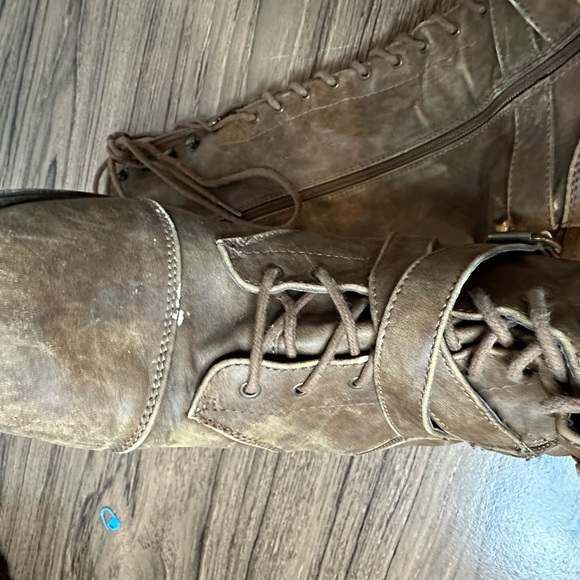 Brown boots. Brown tall boots. Tall riding boots. Zip up boots. Women’s boots - Picture 5 of 5